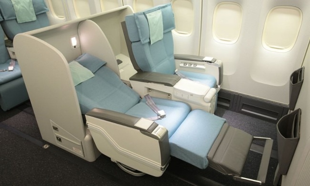 Chi hơn 100 triệu đồng hạng thương gia, khách nhận suất ăn bé như bàn tay - 2 Chi hơn 100 triệu đồng hạng thương gia, khách nhận suất ăn bé như bàn tay - 2