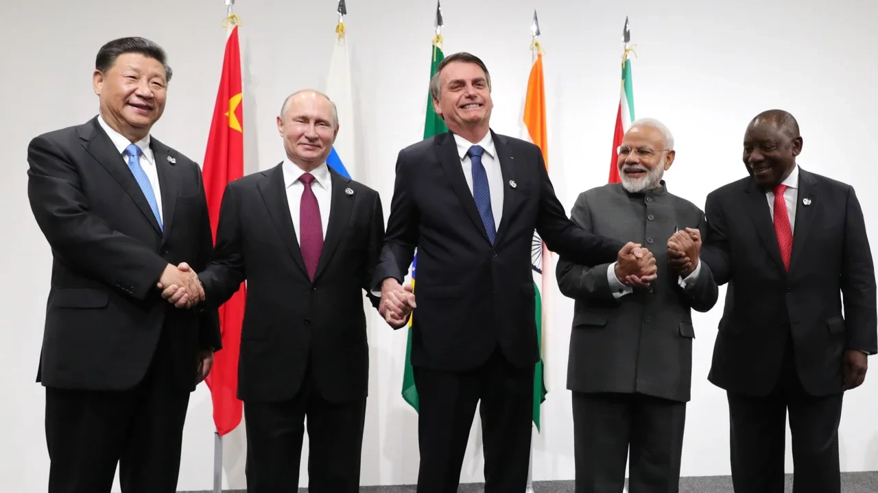 Điều gì thúc đẩy khối BRICS mở rộng sau hơn 2 thập niên?