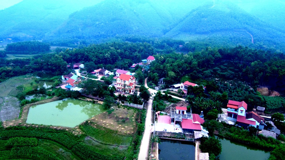 Đại gia Việt bỏ phố, về quê, xây nhà bạc tỷ để hưởng thụ - 1 Đại gia Việt bỏ phố, về quê, xây nhà bạc tỷ để hưởng thụ - 1