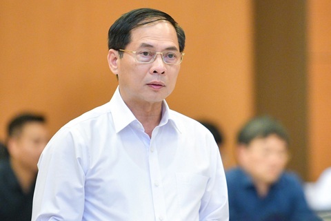 Quốc hội phê chuẩn miễn nhiệm chức vụ với một số bộ trưởng