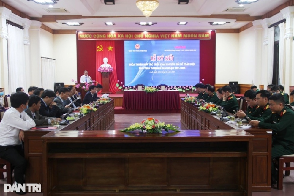 Thừa Thiên Huế sẽ đẩy mạnh chuyển đổi số toàn diện đến 2025 - 1 Thừa Thiên Huế sẽ đẩy mạnh chuyển đổi số toàn diện đến 2025 - 1