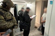 Ukraine bắt đại tá nghi ăn chặn 1,5 triệu USD tiền ăn của binh sĩ