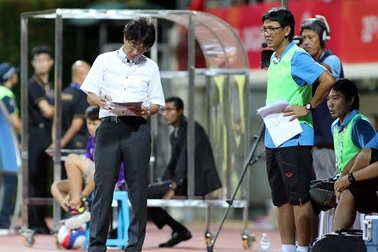 Canh bạc tất tay của HLV Toshiya Miura