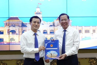 Tân Phó Chủ tịch TPHCM sẽ tập trung giải quyết kẹt xe, ngập nước