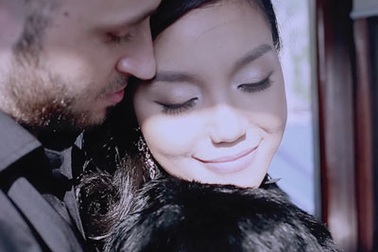 Ngọc Anh không ngại quay cảnh “nhạy cảm” với trai Tây