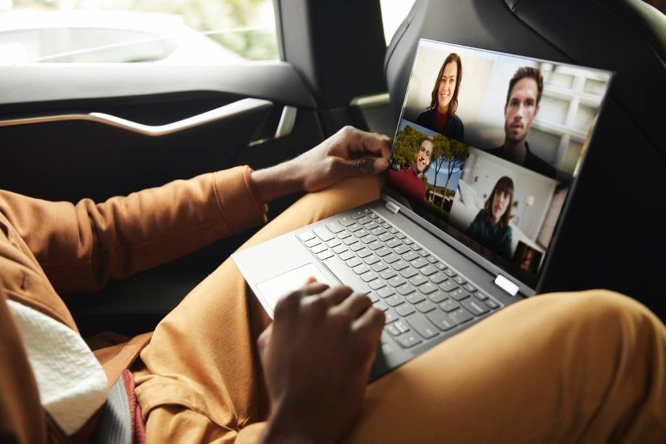 Laptop 5G đầu tiên trên thế giới sẽ mở bán trong tuần này - 4 Laptop 5G đầu tiên trên thế giới sẽ mở bán trong tuần này - 4