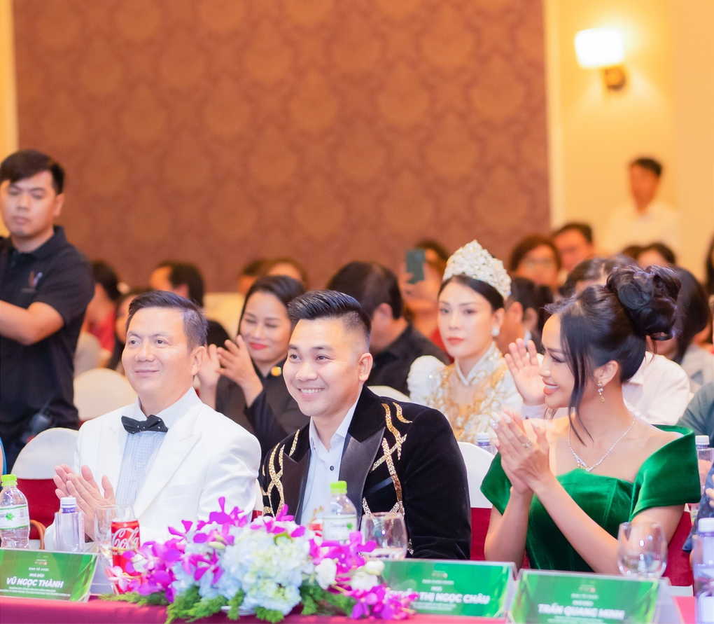 Khởi động cuộc thi Hoa hậu và Nam vương Thần tượng Việt Nam 2023 - 1 Khởi động cuộc thi Hoa hậu và Nam vương Thần tượng Việt Nam 2023 - 1