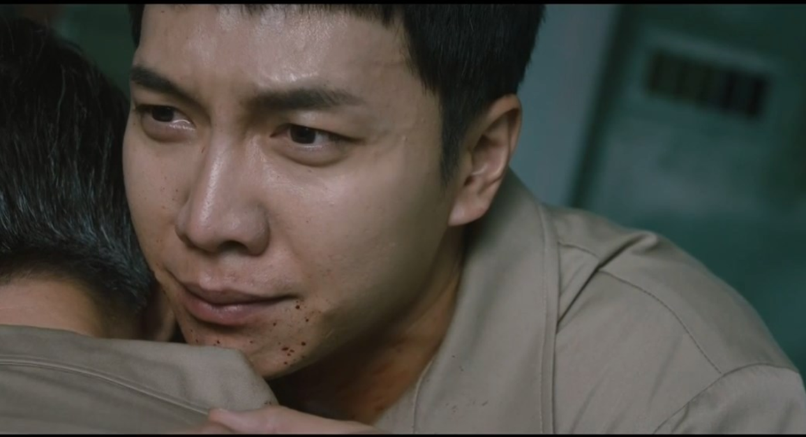 Tài tử Lee Seung-gi vào vai cảnh sát mang gen rối loạn nhân cách - 2 Tài tử Lee Seung-gi vào vai cảnh sát mang gen rối loạn nhân cách - 2