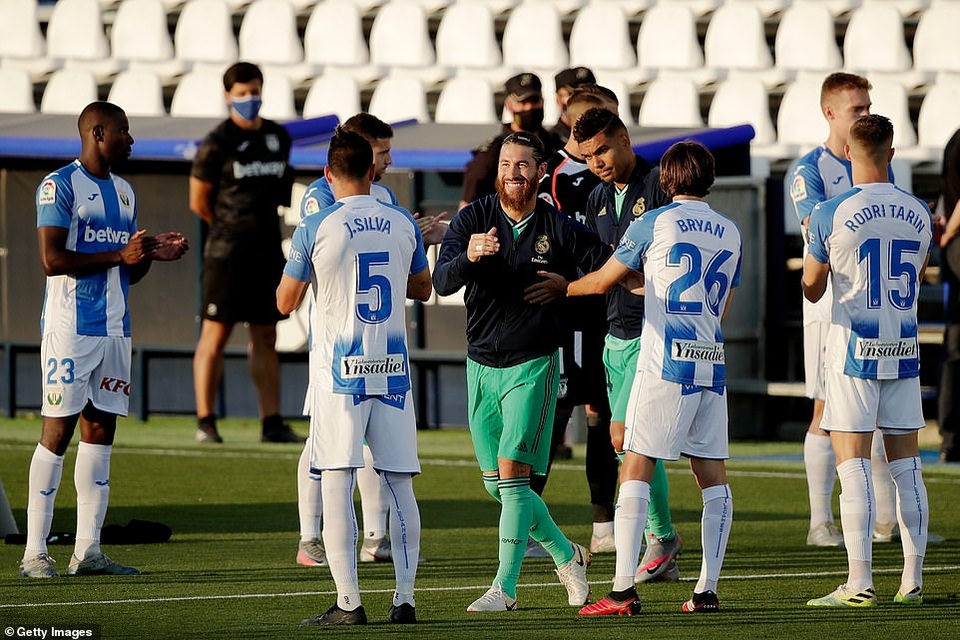 Real Madrid đứt mạch trận toàn thắng ở vòng cuối cùng La Liga - 2 Real Madrid đứt mạch trận toàn thắng ở vòng cuối cùng La Liga - 2