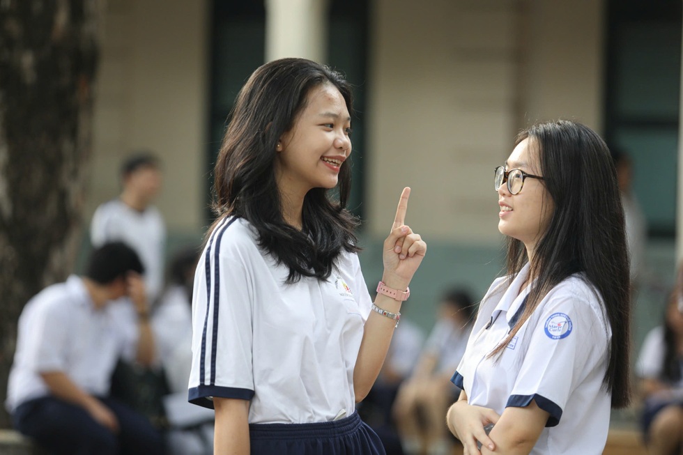 "Đỗ đâu dừng đấy" sau thi tốt nghiệp THPT: Tạo đặc quyền cho trường top?