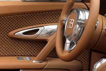 Bugatti báo giá 15.500 USD, chủ xe tự mua phụ tùng, giá chỉ bằng gói kẹo