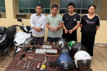 Công an TPHCM bắt nhóm chuyên trộm xe trước trường học