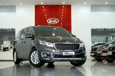 KIA tăng giá xe, giới thiệu Sedonda phiên bản nâng cấp