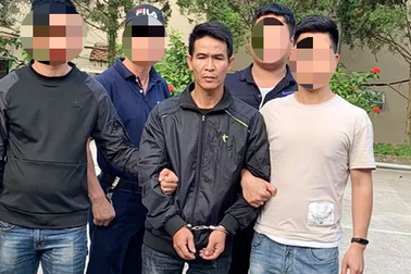 Tạm giữ hình sự đối tượng hiếp dâm phụ nữ rồi định vượt biên bỏ trốn
