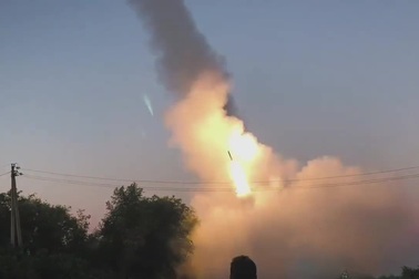 Ukraine phô diễn uy lực của pháo phản lực HIMARS