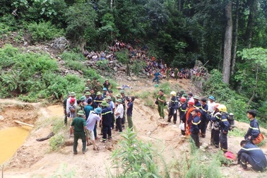 Hiện trường vụ 3 người ngạt khí hầm vàng tại Thanh Hóa