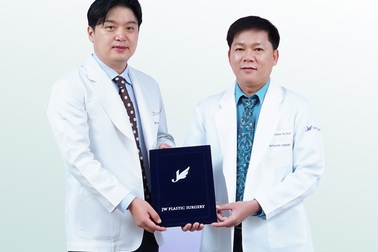 Làm đẹp giá đặc biệt với Chủ tịch Hội Thẩm mỹ Mắt Hàn Quốc