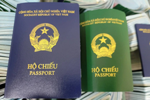 Anh công nhận hộ chiếu mẫu mới của Việt Nam