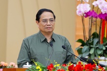 Thủ tướng: "Không để ai phải ở trong nhà tạm, nhà dột nát"