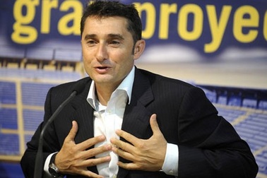 Villarreal quyết định sa thải HLV Valverde