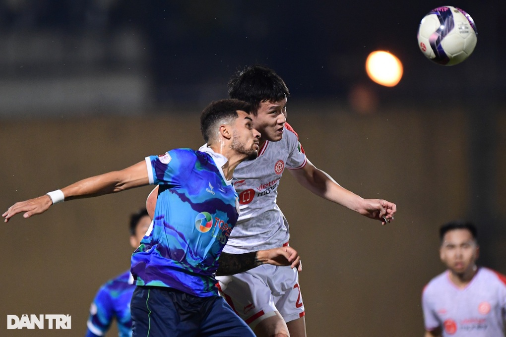 Bất phân thắng bại, CLB Viettel và Bình Định khó đua vô địch V-League - 2 Bất phân thắng bại, CLB Viettel và Bình Định khó đua vô địch V-League - 2