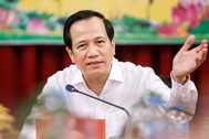 Hãy chăm sóc trẻ em khuyết tật bằng tình thương của cha mẹ