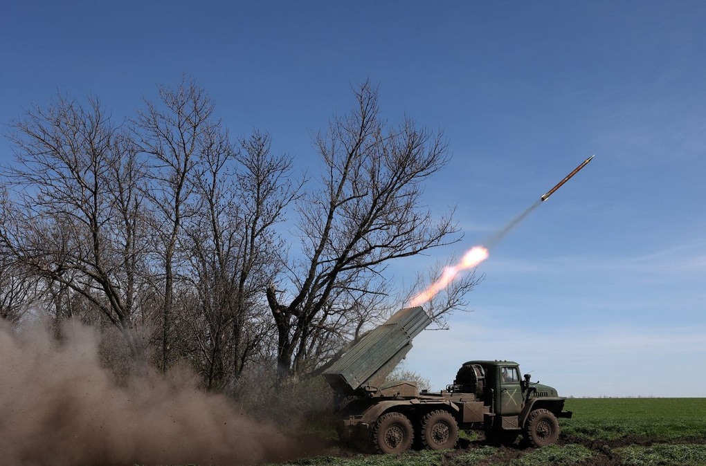 Ukraine dồn lực phản công, giành thắng lợi đầu tiên ở thành trì Bakhmut - 1 Ukraine dồn lực phản công, giành thắng lợi đầu tiên ở thành trì Bakhmut - 1