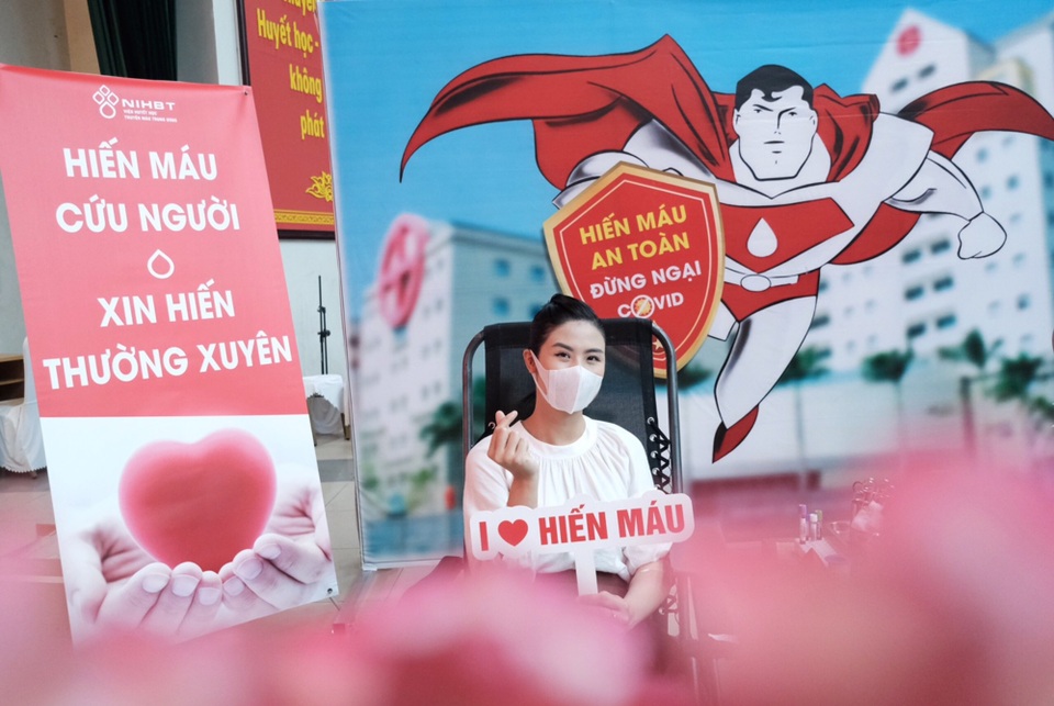 Hiến máu lần 7 giữa đại dịch, Hoa hậu Ngọc Hân kể câu chuyện rớt nước mắt - 7 Hiến máu lần 7 giữa đại dịch, Hoa hậu Ngọc Hân kể câu chuyện rớt nước mắt - 7