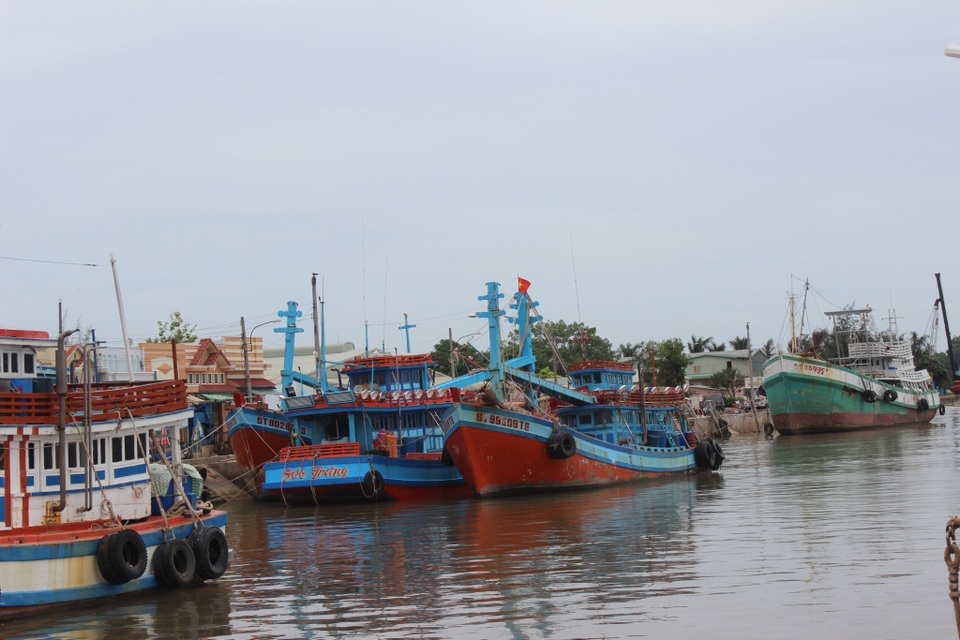 Bão Krovanh đã suy yếu thành áp thấp nhiệt đới - 4 Bão Krovanh đã suy yếu thành áp thấp nhiệt đới - 4