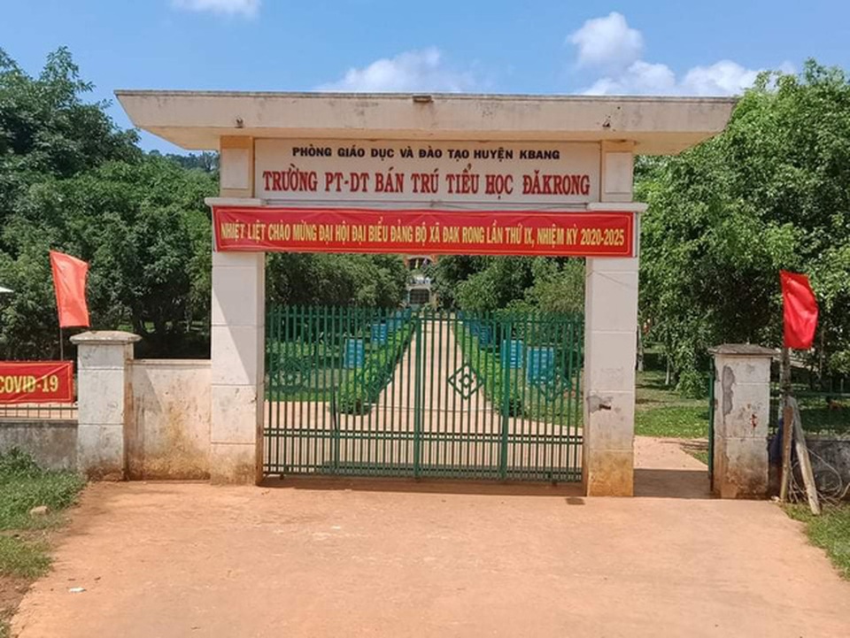 Công trình cải tạo trường bán trú vùng cao làm xong không thể quyết toán - 1 Công trình cải tạo trường bán trú vùng cao làm xong không thể quyết toán - 1