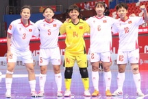 Thắng đậm Philippines, futsal nữ Việt Nam giành vé vào tứ kết