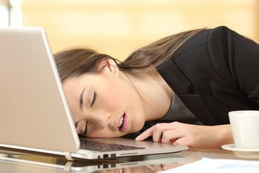 Bỗng thèm ngủ khủng khiếp, có phải bệnh?