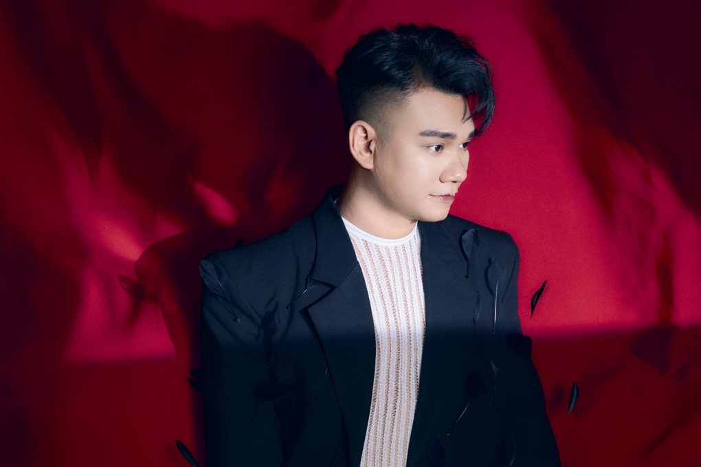 Khắc Việt bức xúc vì bị dựng clip deepfake giống 90% để quảng cáo - 2 Khắc Việt bức xúc vì bị dựng clip deepfake giống 90% để quảng cáo - 2