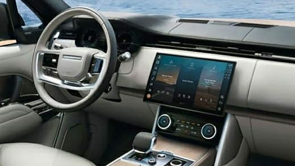 Bom tấn Range Rover 2022 lộ ảnh thực tế trước ngày ra mắt chính thức - 5 Bom tấn Range Rover 2022 lộ ảnh thực tế trước ngày ra mắt chính thức - 5