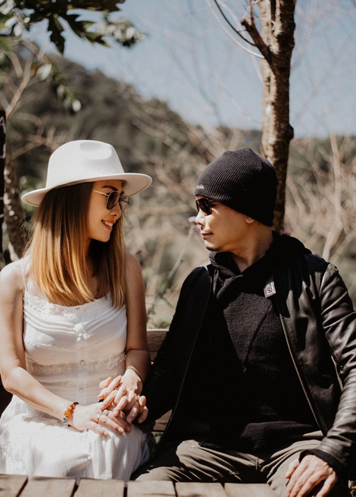 Jimmii Nguyễn tiết lộ quà Valentine: Hoa chồng tặng nhưng vợ thanh toán - 6 Jimmii Nguyễn tiết lộ quà Valentine: Hoa chồng tặng nhưng vợ thanh toán - 6