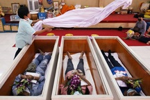 Thái Lan rộ trào lưu tổ chức đám tang cho người sống để cầu may