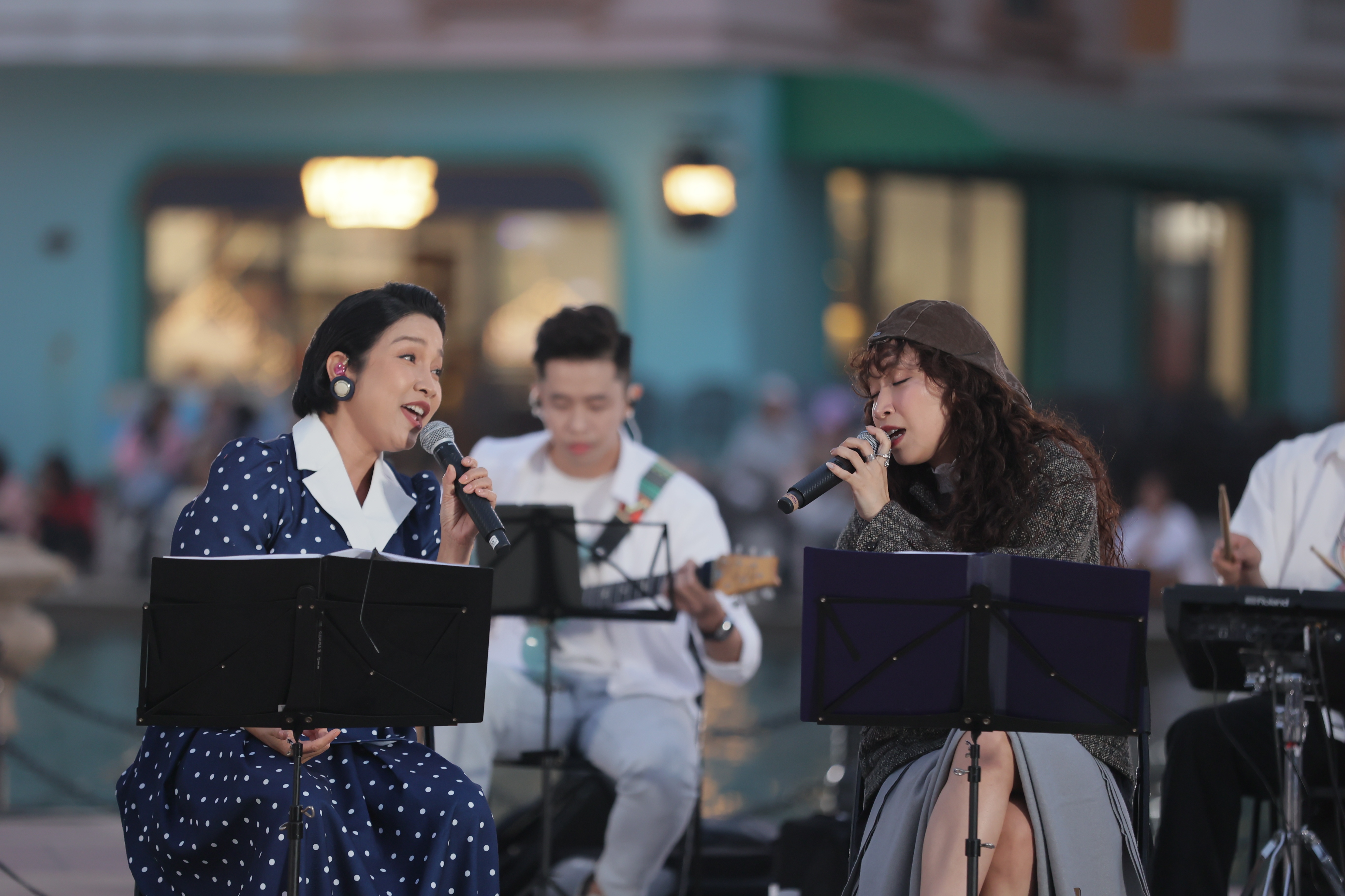 Diva My Linh berbagi cerita emosional tentang ayahnya - 1 Diva Mỹ Linh chia sẻ xúc động về bố - 1