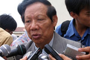 Ông Lê Huy Ngọ thôi chỉ đạo phòng chống bão lụt