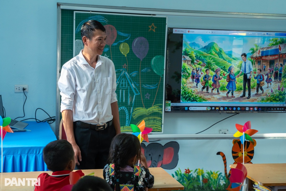 Có nụ cười, niềm tin yêu từ Huổi Quang 1: “Hôm nay con rất vui ạ!” - 2 Có nụ cười, niềm tin yêu từ Huổi Quang 1: “Hôm nay con rất vui ạ!” - 2