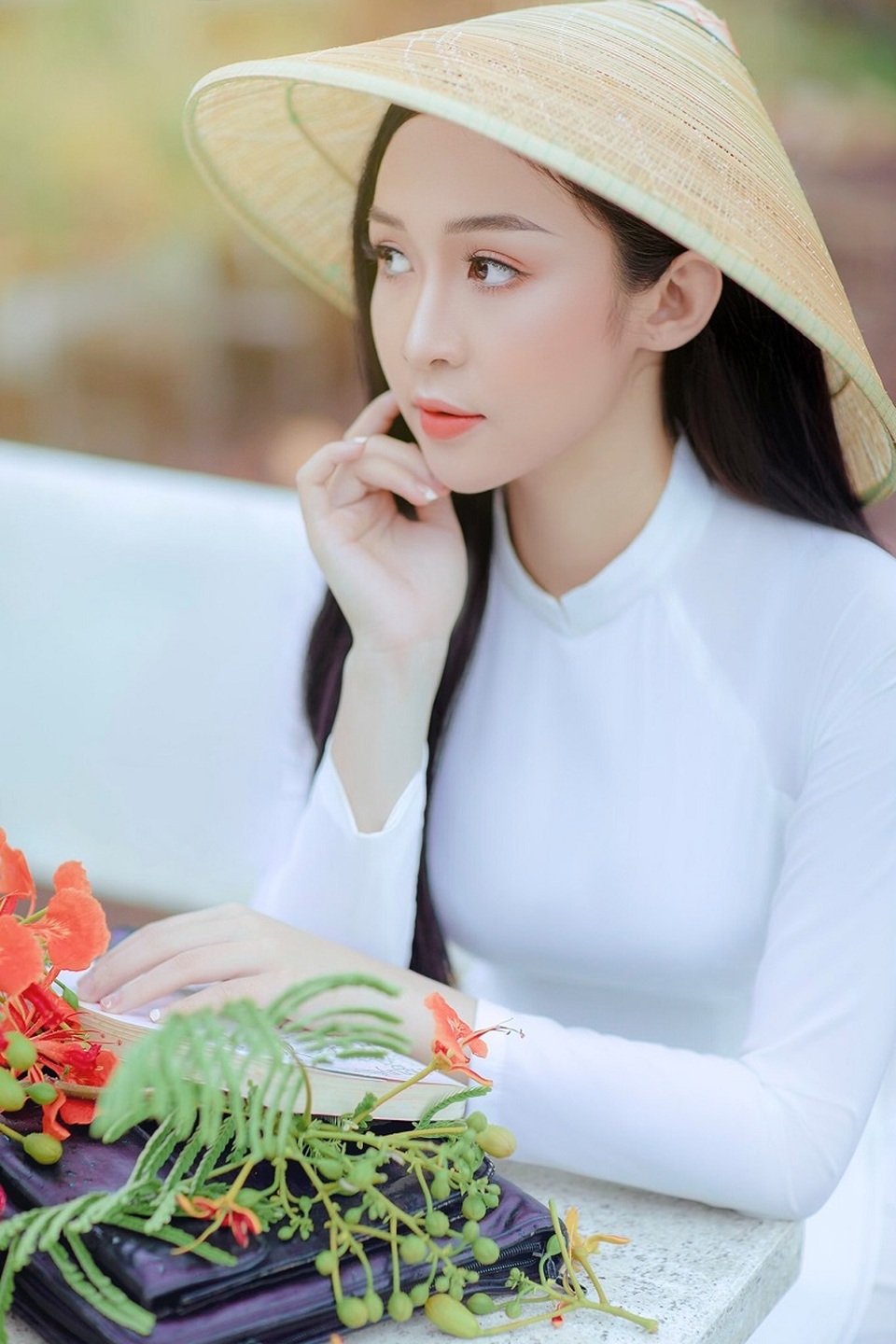 Hoa khôi 10x trường HUTECH nhớ thương mùa hoa phượng - 1 Hoa khôi 10x trường HUTECH nhớ thương mùa hoa phượng - 1