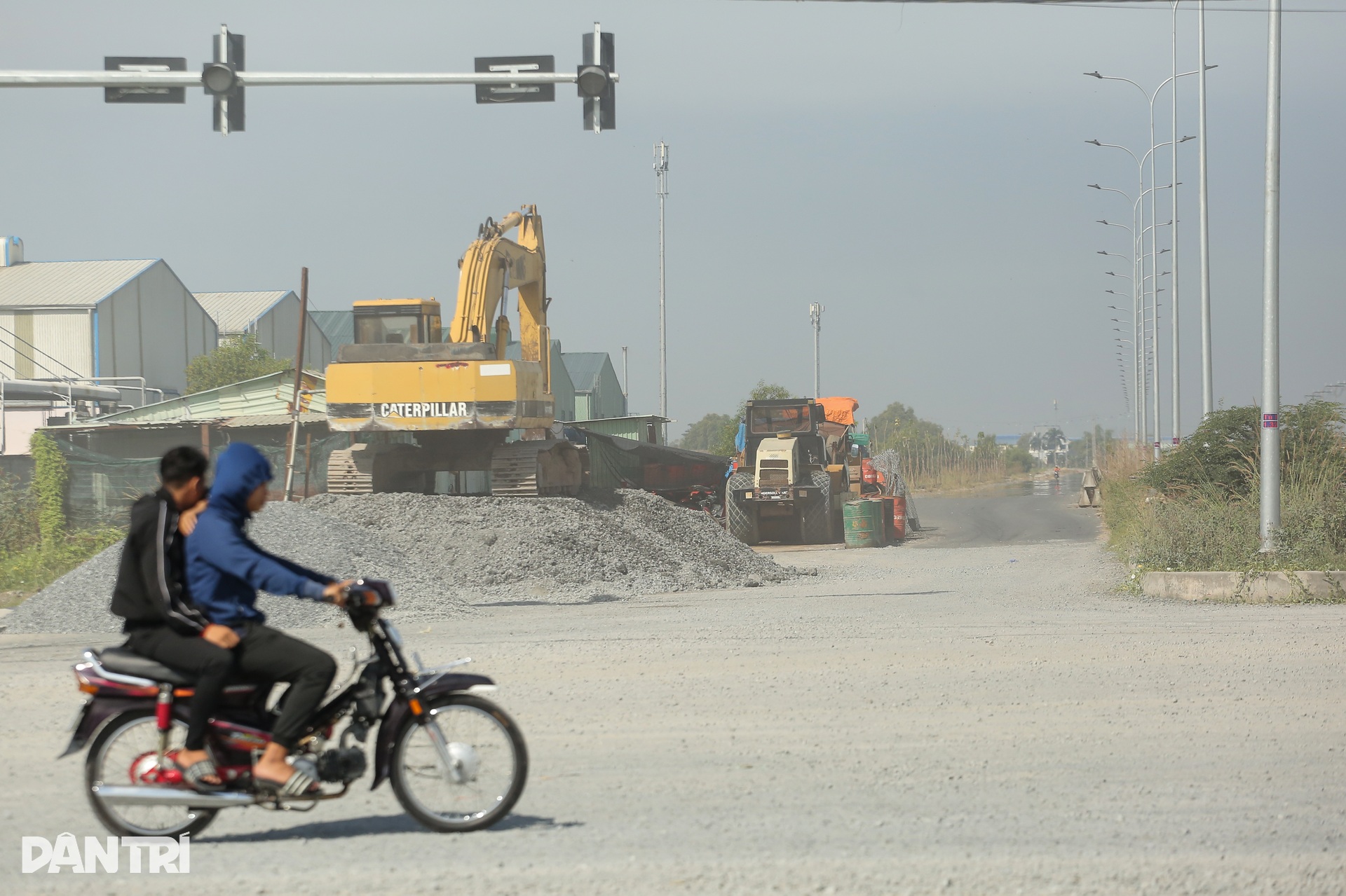 Đường hơn 4.800 tỷ ở Tây Ninh ngổn ngang trước hạn về đích - 9 Đường hơn 4.800 tỷ ở Tây Ninh ngổn ngang trước hạn về đích - 9