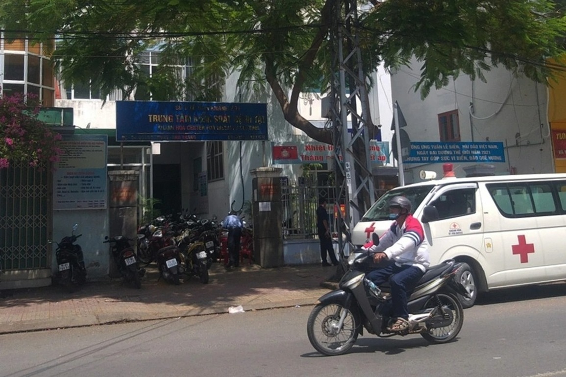 Chặn chuyển nhượng tài sản của Giám đốc CDC tỉnh Khánh Hòa - 1 Chặn chuyển nhượng tài sản của Giám đốc CDC tỉnh Khánh Hòa - 1