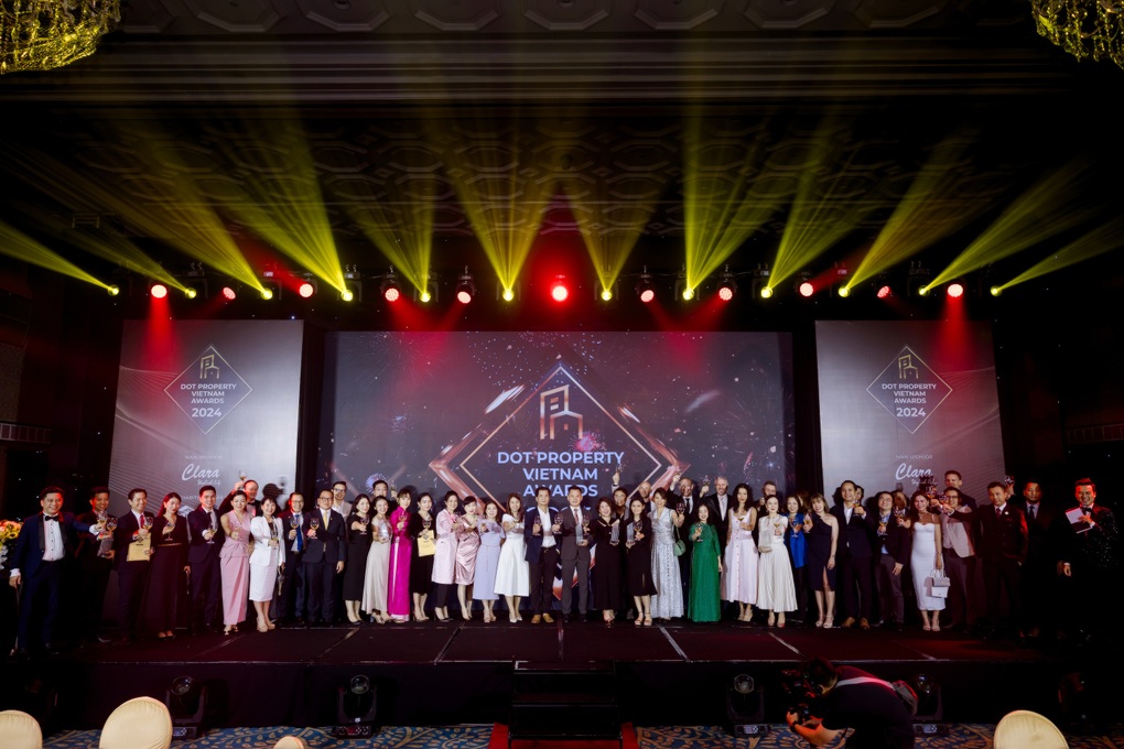 Giải thưởng bất động sản Dot Property Vietnam Awards 2024 tiếp lửa cho doanh nghiệp - 1 Giải thưởng bất động sản Dot Property Vietnam Awards 2024 tiếp lửa cho doanh nghiệp - 1