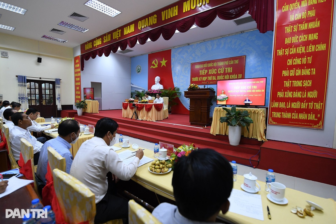 Thủ tướng: Cần Thơ cần tập trung vào quy hoạch để phát triển mạnh mẽ - 5 Thủ tướng: Cần Thơ cần tập trung vào quy hoạch để phát triển mạnh mẽ - 5