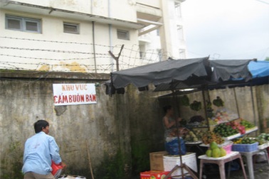 Tuyên truyền văn hóa giao thông, trật tự đô thị như đùa