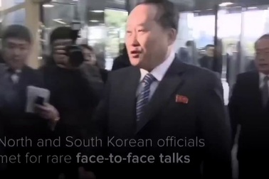 Cái bắt tay lịch sử giữa những người anh em trên bán đảo Triều Tiên