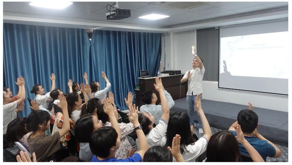 Thương hiệu thời trang Gindy và ứng dụng game hóa trong phát triển nhân viên - 2 Thương hiệu thời trang Gindy và ứng dụng game hóa trong phát triển nhân viên - 2
