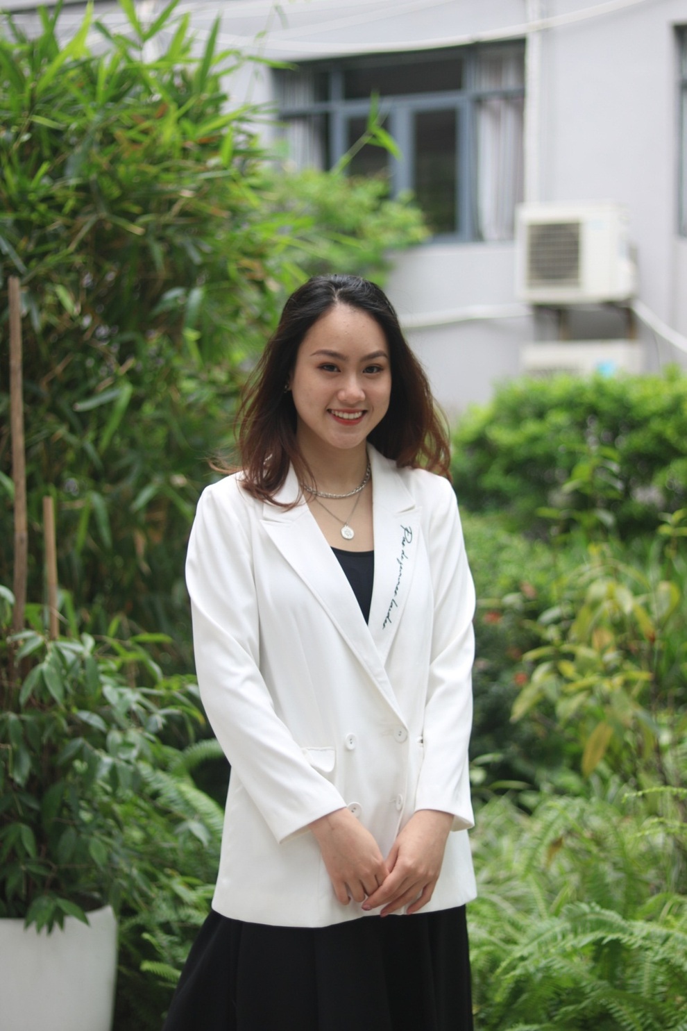 Á khôi Ngoại thương phát biểu xuất sắc tại hội nghị của Liên Hợp Quốc - 6 Á khôi Ngoại thương phát biểu xuất sắc tại hội nghị của Liên Hợp Quốc - 6