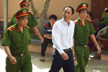 Hôm nay xét xử vụ “ăn chặn” trầm kỳ của nhóm cựu công an huyện Khánh Sơn