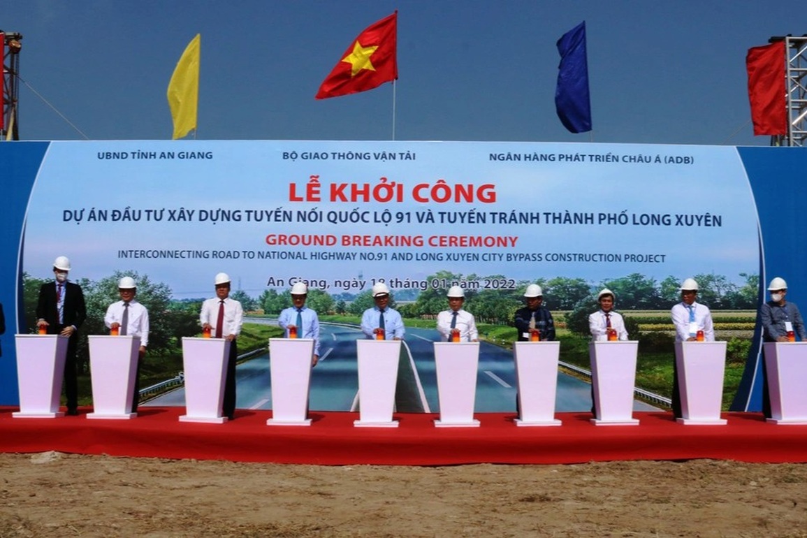 Chủ tịch nước dự lễ khởi công dự án hơn 2.000 tỷ đồng tại An Giang - 2